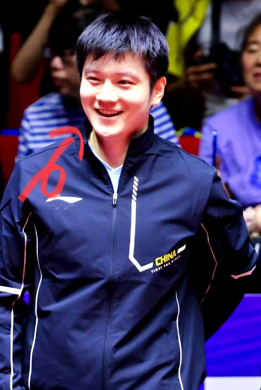 英国乒乓球队强势波兰乒乓球队，樊振东统治全场的简单介绍