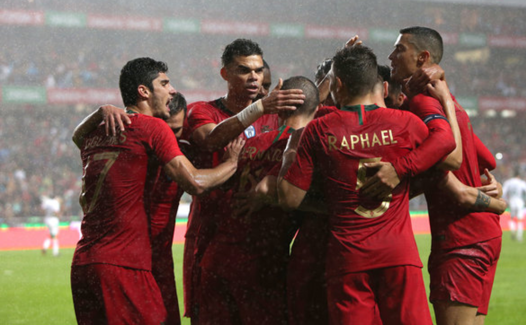 土耳其险胜罗马，布鲁诺·费尔南德斯爆发神勇的简单介绍