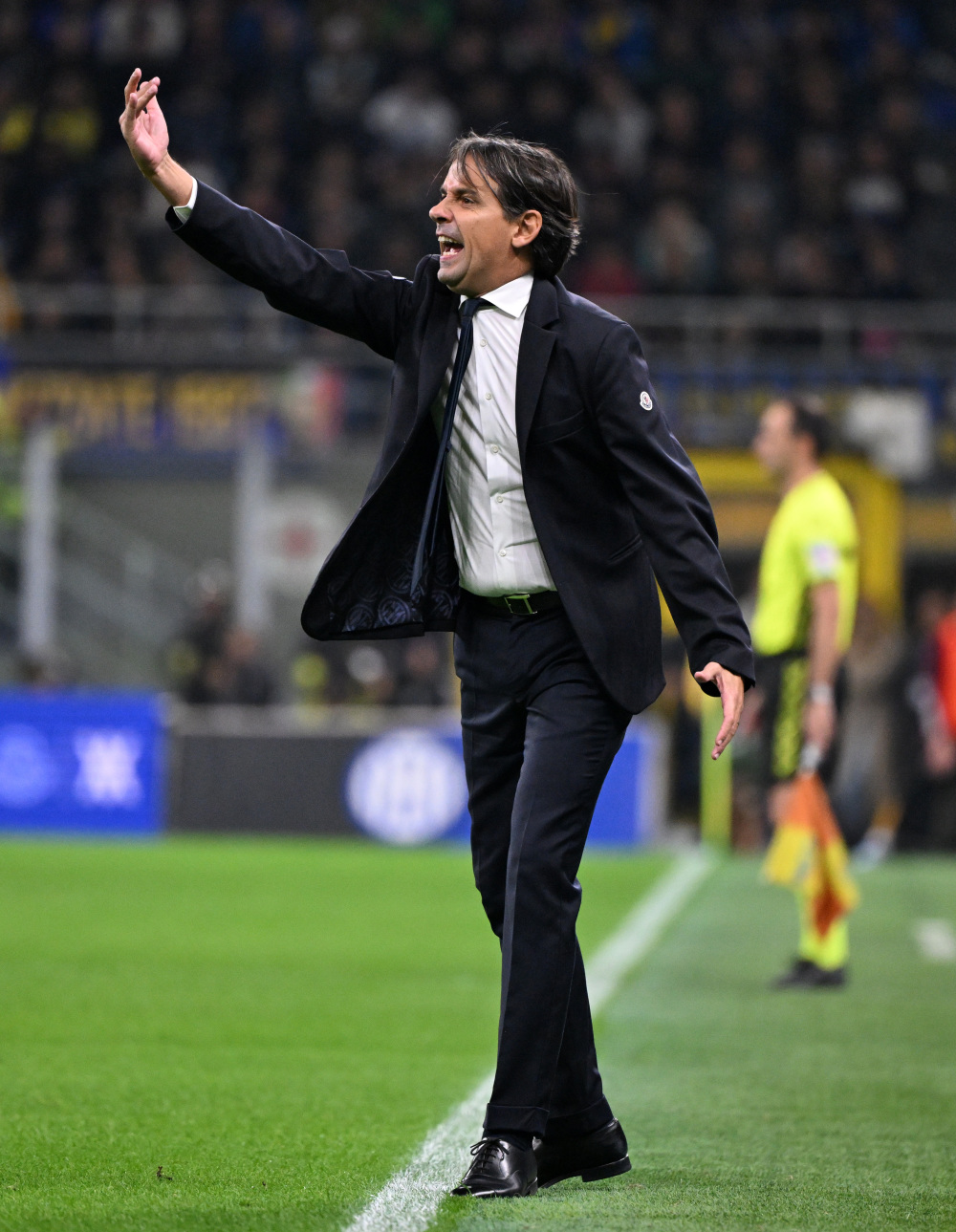 国际米兰险胜罗马，马夏尔一己之力扛起全队的简单介绍