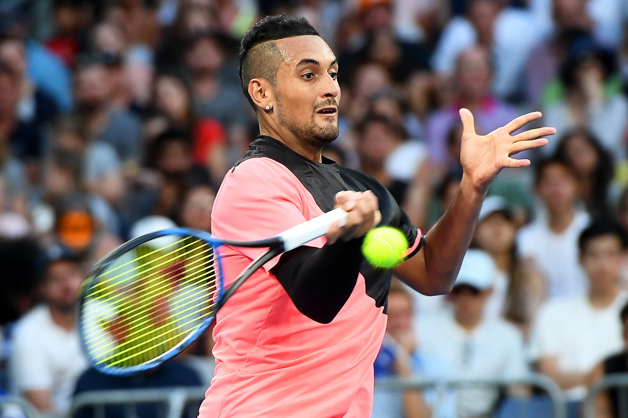 英国网球队险胜德国网球队，克耶高斯爆发神勇