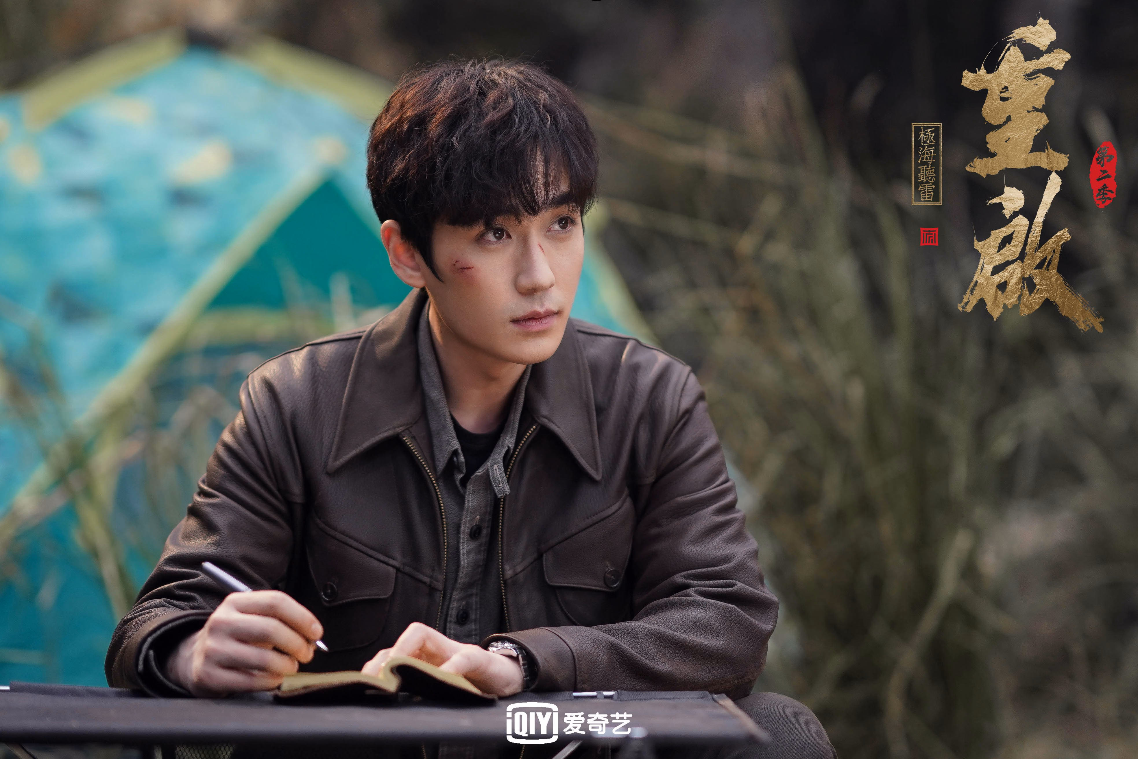 银石之巅，千分之一秒的决断，汉密尔顿如何在法拉利与雷诺的夹击中杀出生路